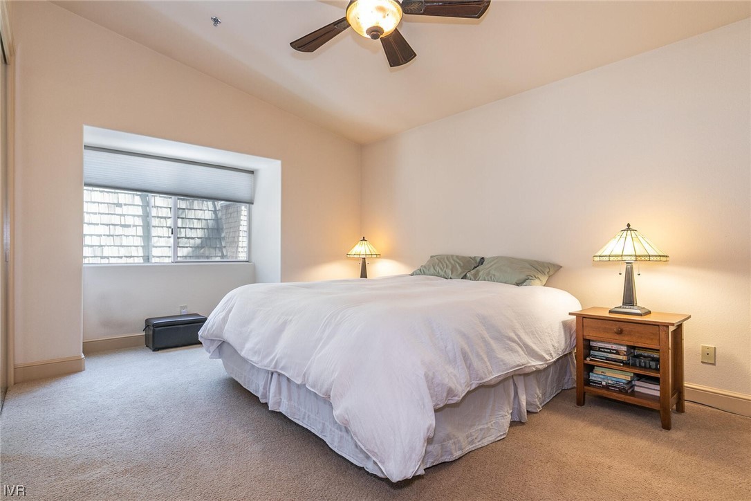 120 Country Club Dr #34,
Incline Village, NV 89451 bedroom